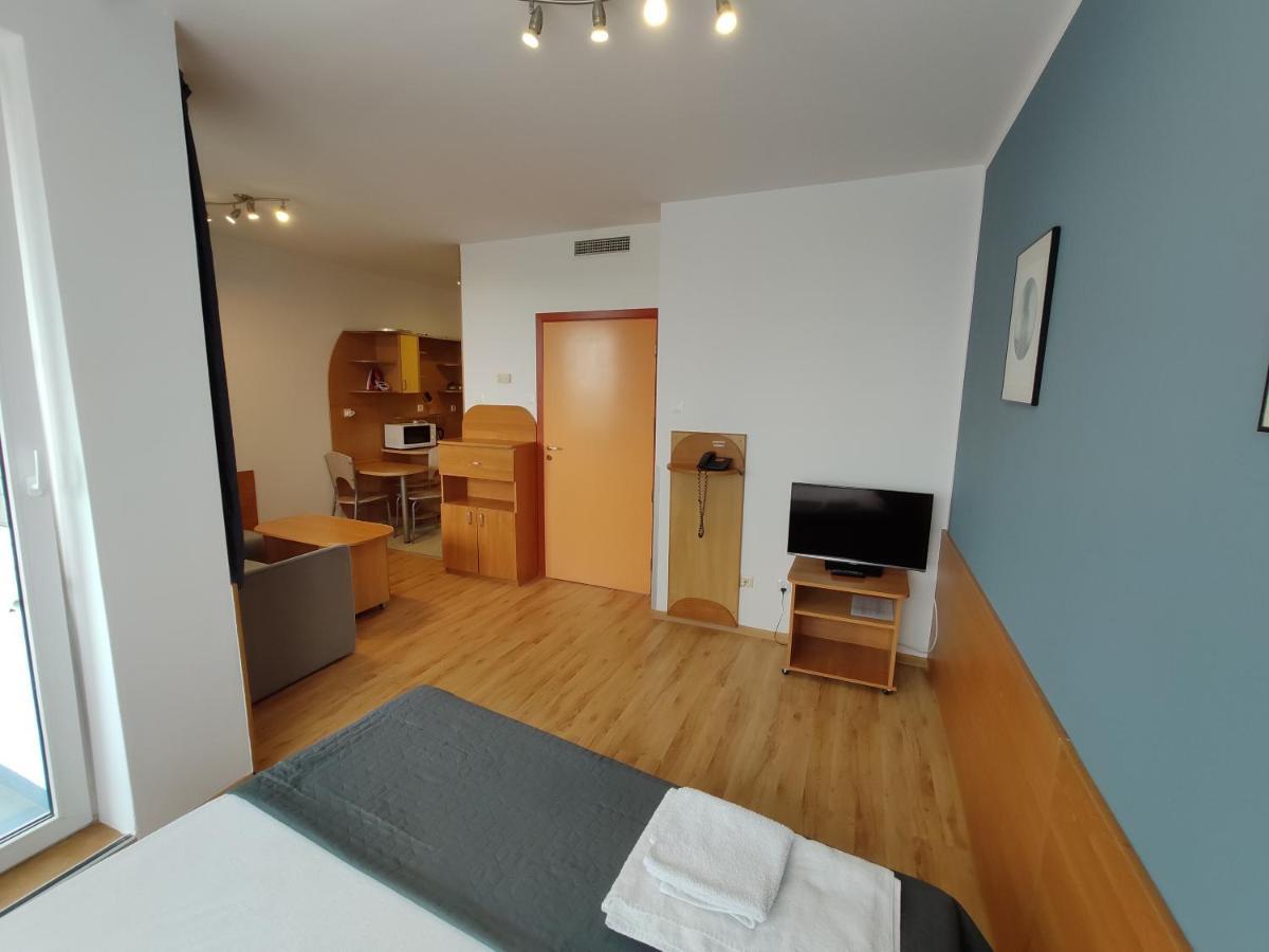 Apartamenty Mz Polonia - Kolobrzeg, Portowa 18 Exterior foto